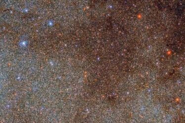 Image of stars and dust clouds of Milky Way